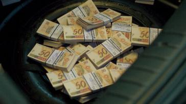 史上空前の強盗: ブラジル中央銀行金庫破り事件の画像 [4話]